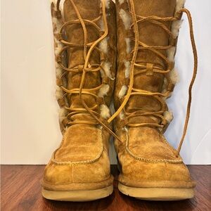 Ugg Uptown Il Chestnut Suede Women's Cozy Brown Shearling Boots size 6